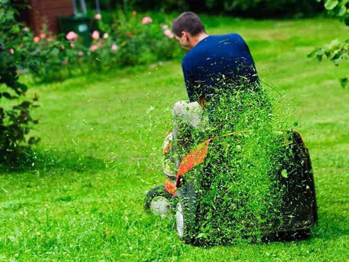 Besoin d’acheter un nouveau tracteur à gazon ? Vous êtes au bon endroit !